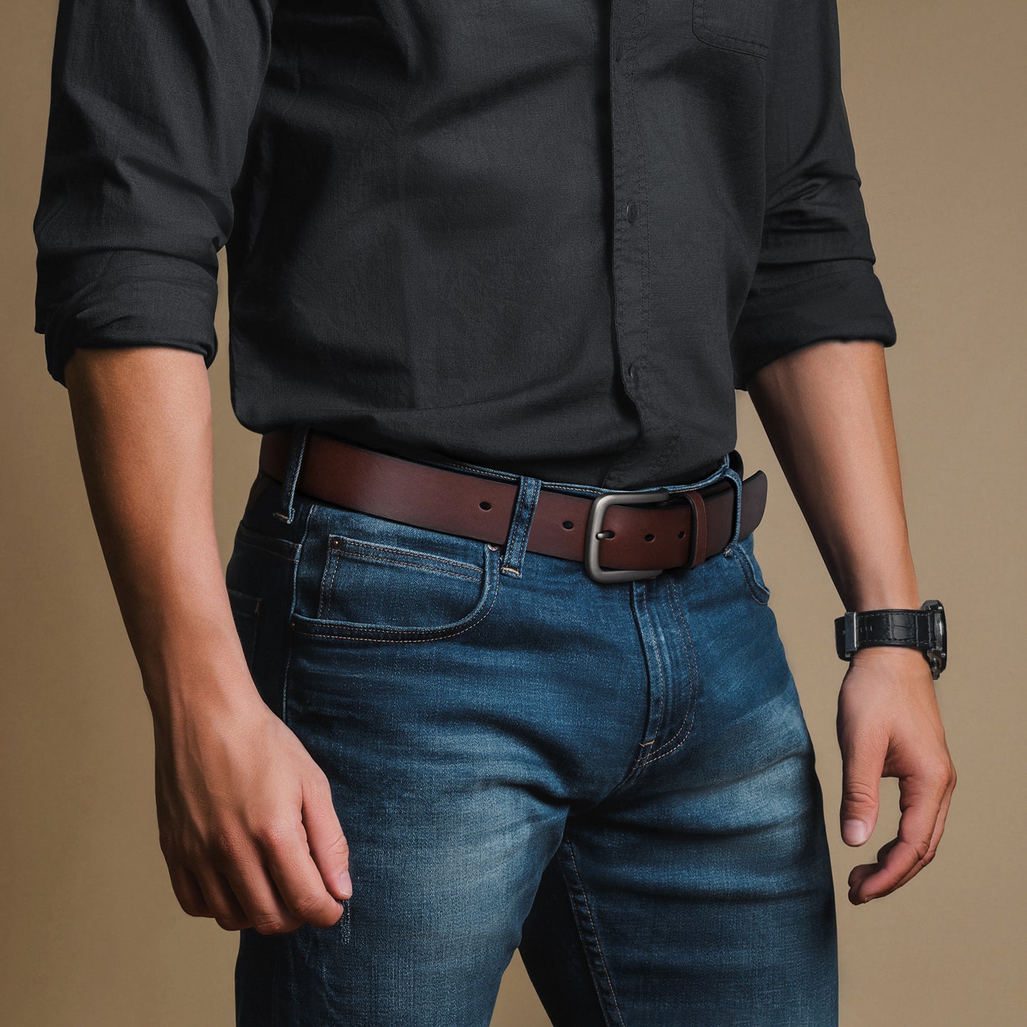 Person wearing a Coffee belt